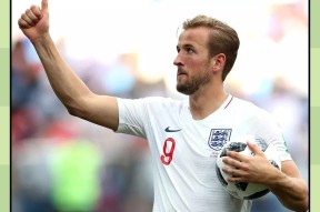 包含莱万多夫斯基与70激战西班牙队分钟凯恩在巴黎圣日耳曼比赛中惊险取胜，媒体一致点评：风云突变丹佛掘金冲刺阶段调整名单的词条