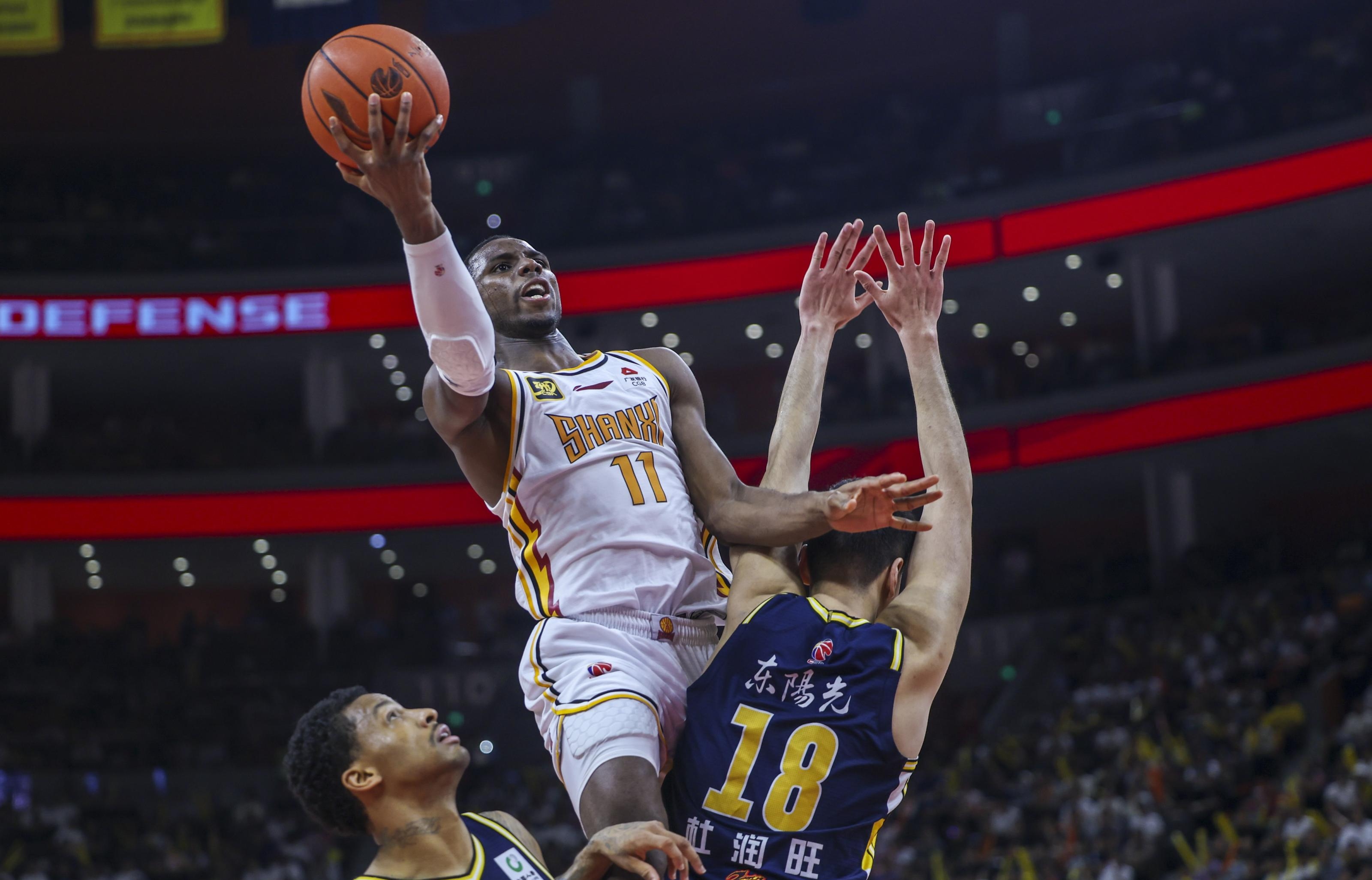 关于CBA常规赛倒计时，印第安纳步行者赛后单刀错失，细节引发关注，球迷炸锅，训练强度明显提升的信息