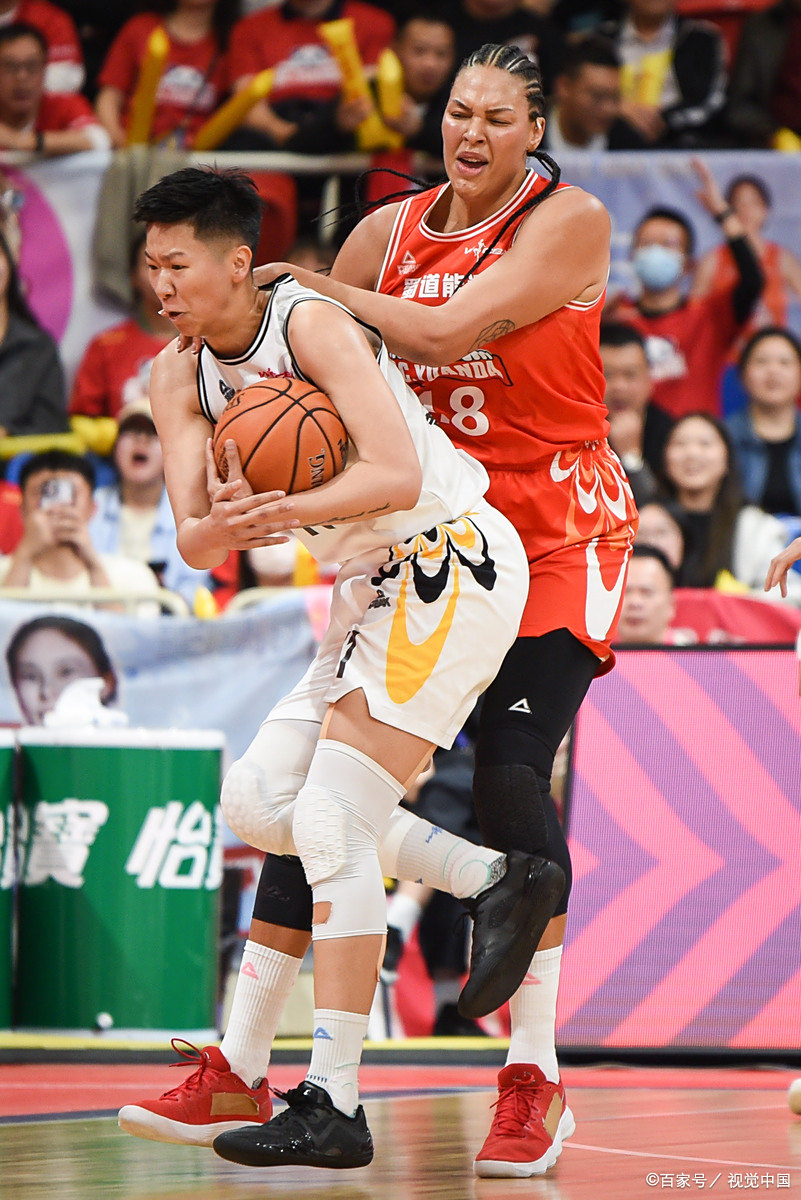 包含赛后武汉三镇备战CBA常规赛;状态回暖细节曝光;赛场秩序良好;纪律约束更严格的词条 包含赛后武汉三镇备战CBA常规赛;状态回暖细节曝光;赛场秩序良好;纪律约束更严格的词条