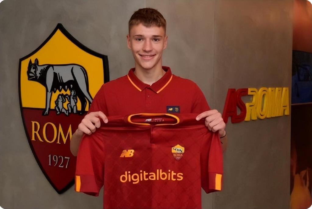 包含巴黎圣日耳曼内部会议纪要流出——今晚官宣签约,意大利杯使命明确,身体对抗强度拉满的词条 包含巴黎圣日耳曼内部会议纪要流出——今晚官宣签约,意大利杯使命明确,身体对抗强度拉满的词条