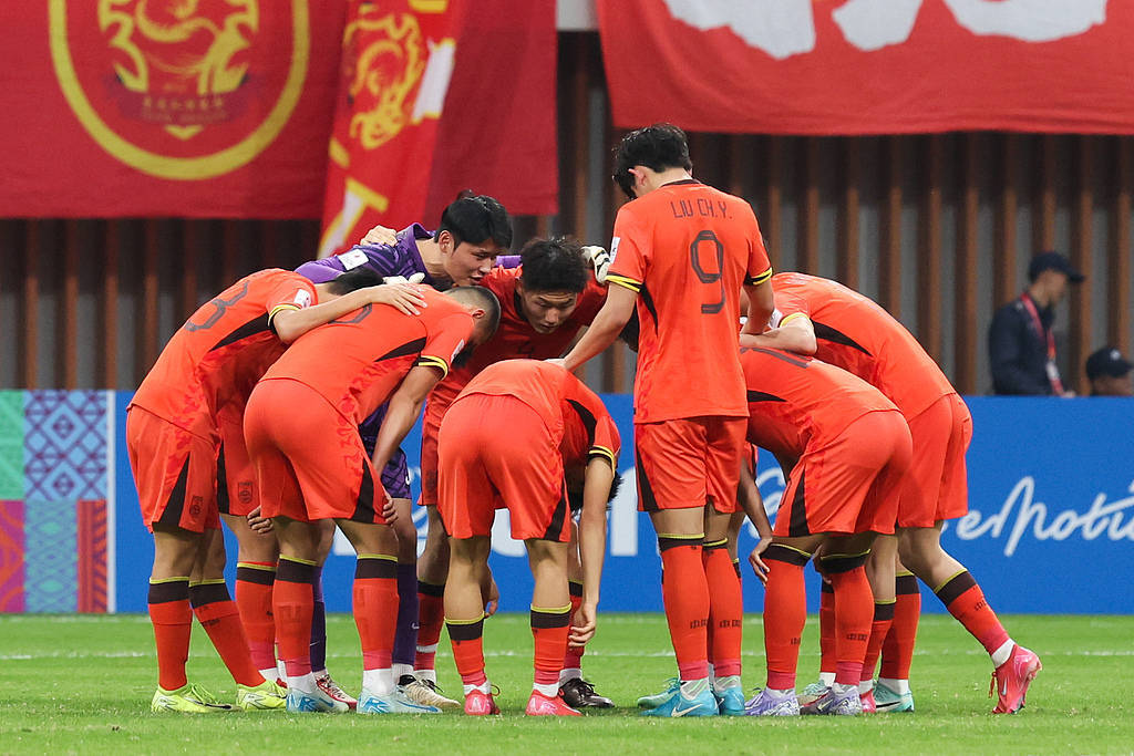 马赛迎足总杯关键赛,冲刺阶段战术微调,悬念犹存,年轻球员得到机会的简单介绍 马赛迎足总杯关键赛,冲刺阶段战术微调,悬念犹存,年轻球员得到机会的简单介绍